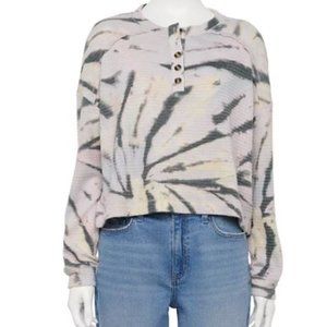 NEW Juniors' SO® Cozy Henley Top, MULTI SPIRAL TIE DYE